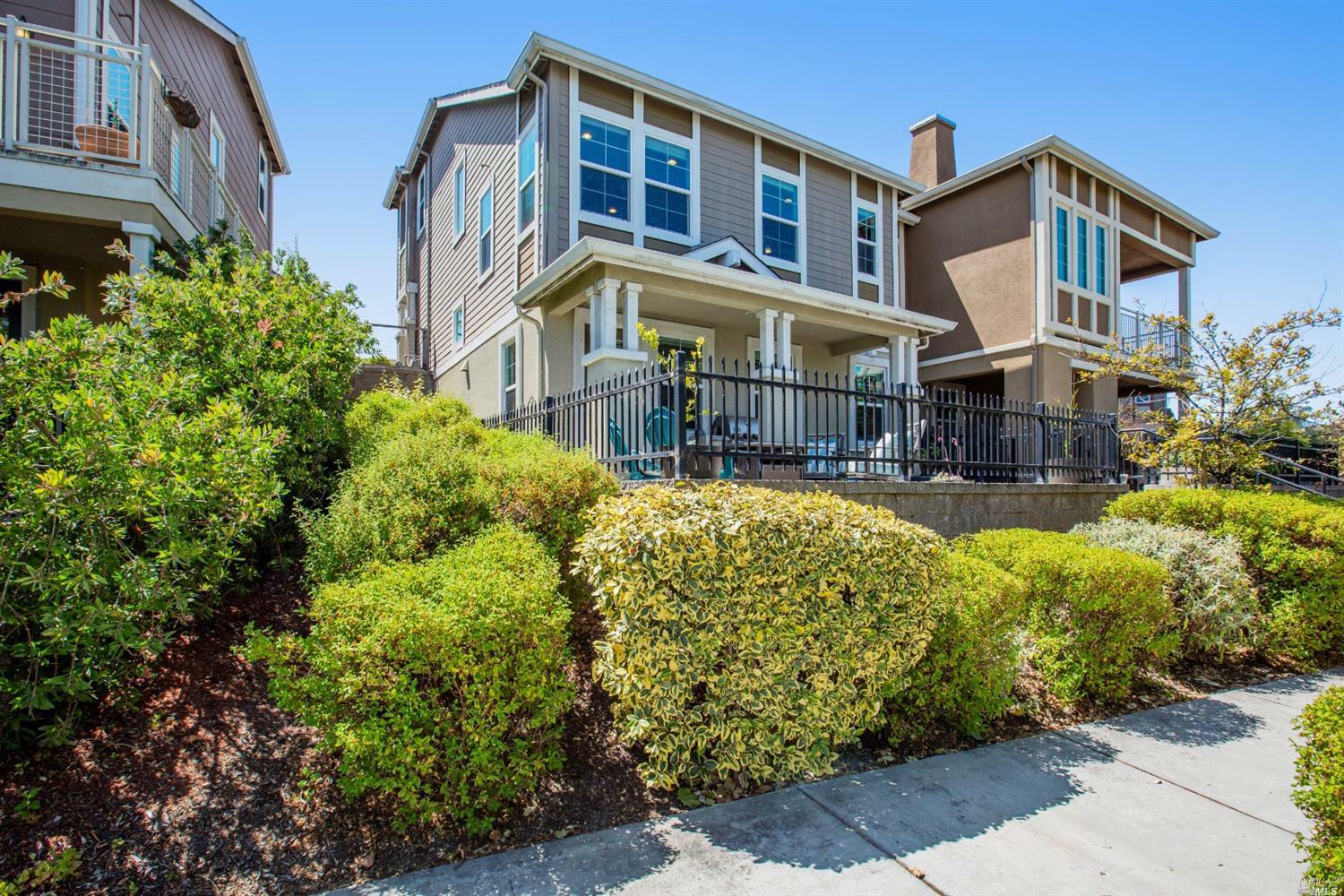 Property Photo: 518 Jade Street CA 94952