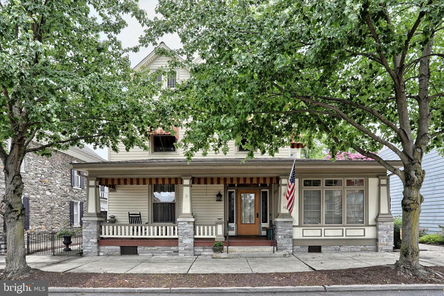 Property Photo:  30 E Main Street  PA 17036 