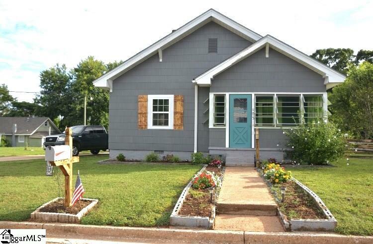 Property Photo:  103 Short Street  SC 29385 