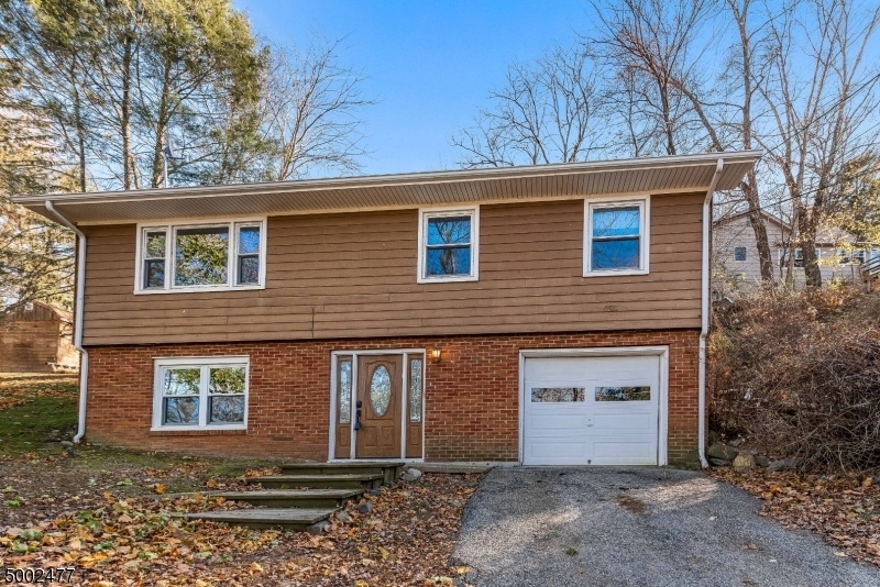 Property Photo:  337 E Shore Trl  NJ 07871 