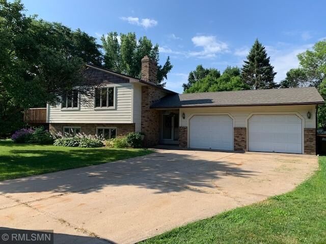 Property Photo:  1892 Sunrise Court  MN 55110 