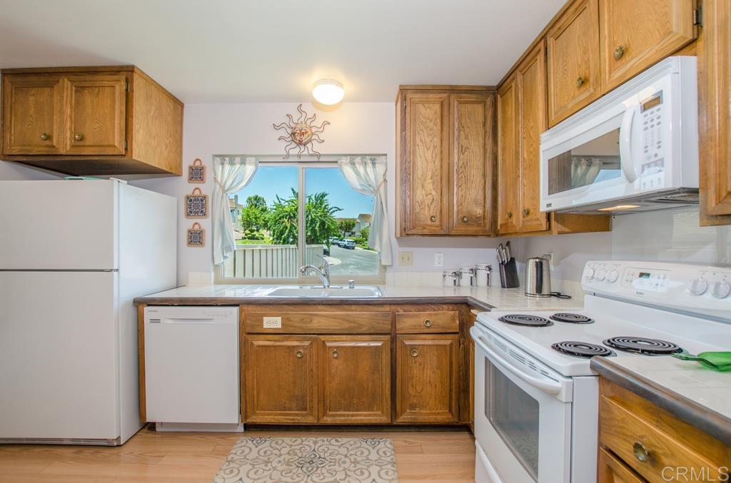 Property Photo: 17482 Plaza Cerado 95 CA 92128