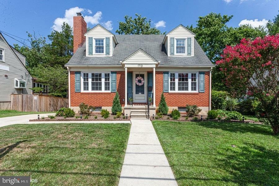 Property Photo:  1713 Greenspring Drive  MD 21093 