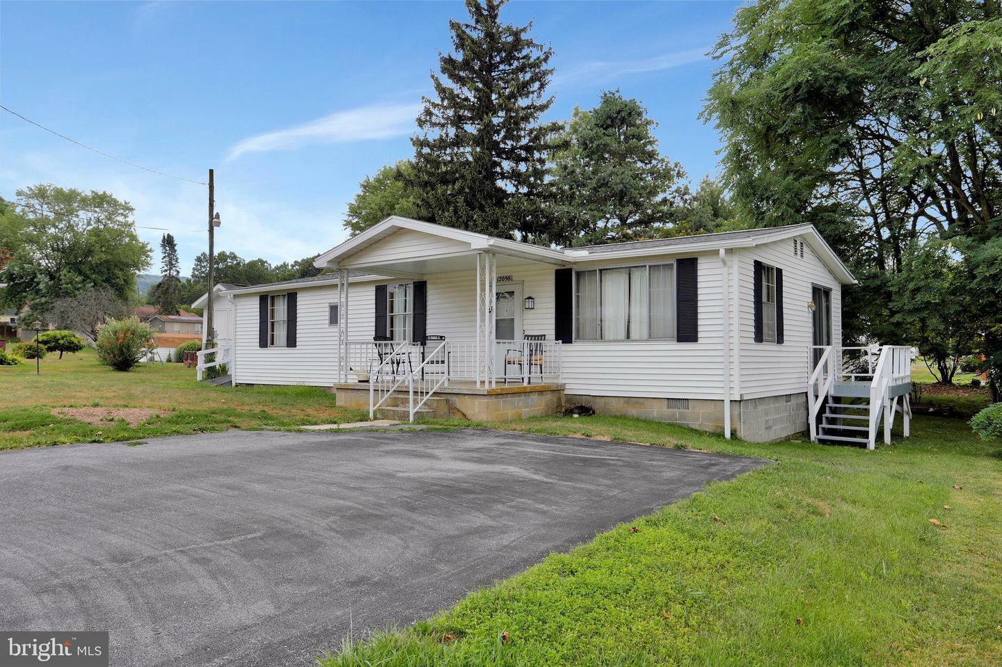 Property Photo: 12098 Blue Mountain Avenue PA 17268