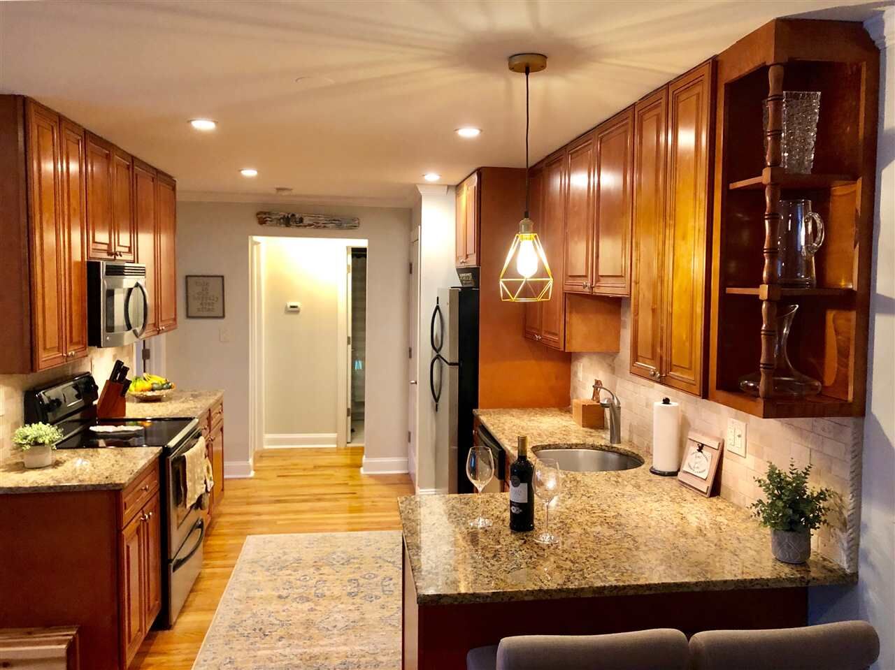 Property Photo:  533 Madison St 2A  NJ 07030