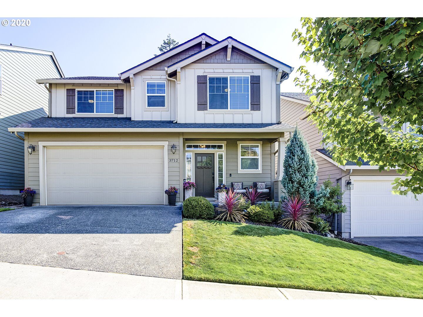 Property Photo: 3712 NE Sitka Dr WA 98607