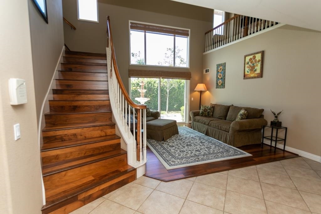 Property Photo: 10108 Challenger Ct CA 91978