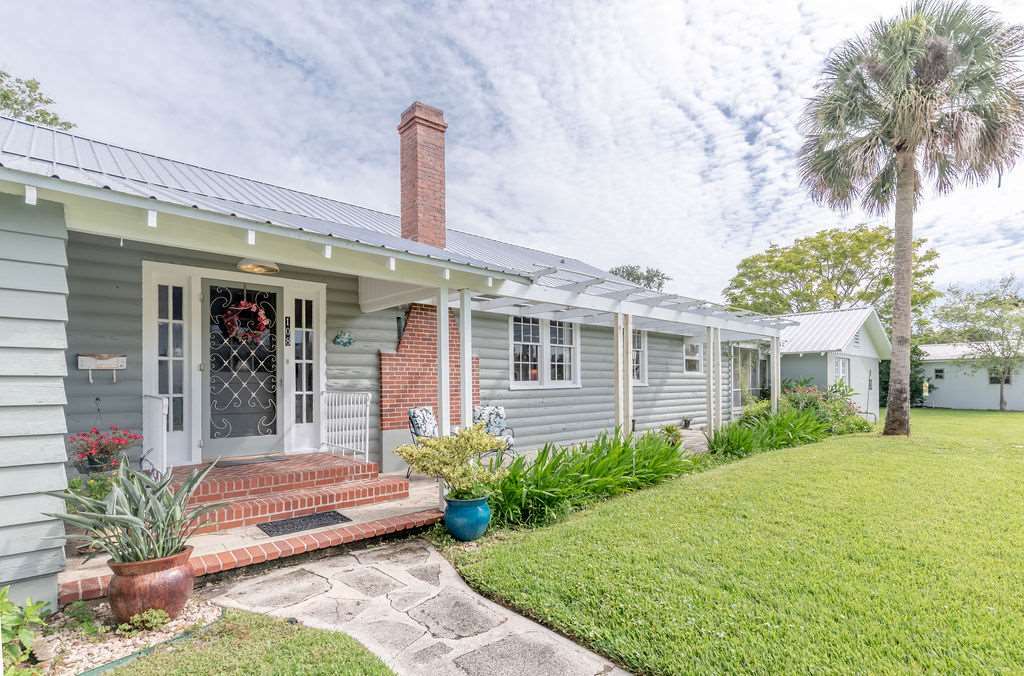 Property Photo:  108 Alcazar St  FL 32080 