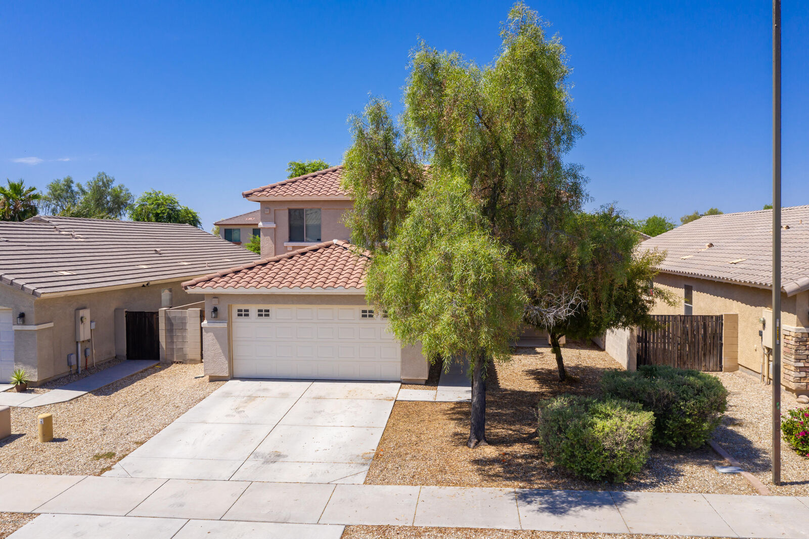 Property Photo:  574 S 167th Drive  AZ 85338 