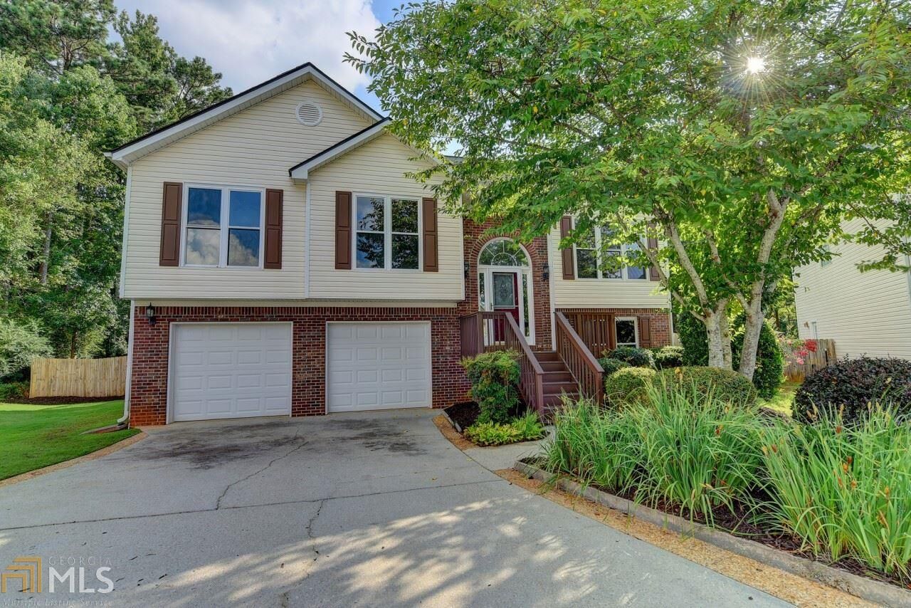 Property Photo: 2800 Nesbitt Crossing Way GA 30096