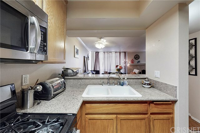 Property Photo:  5325 Newcastle Avenue 227  CA 91316 