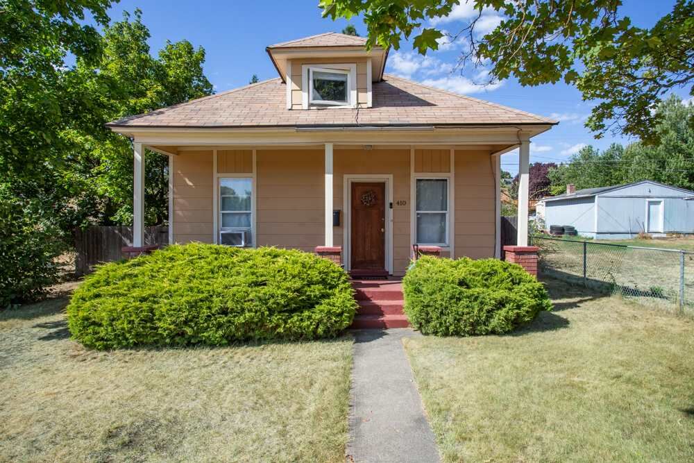 Property Photo: 410 W Dalton Ave WA 99205-4906
