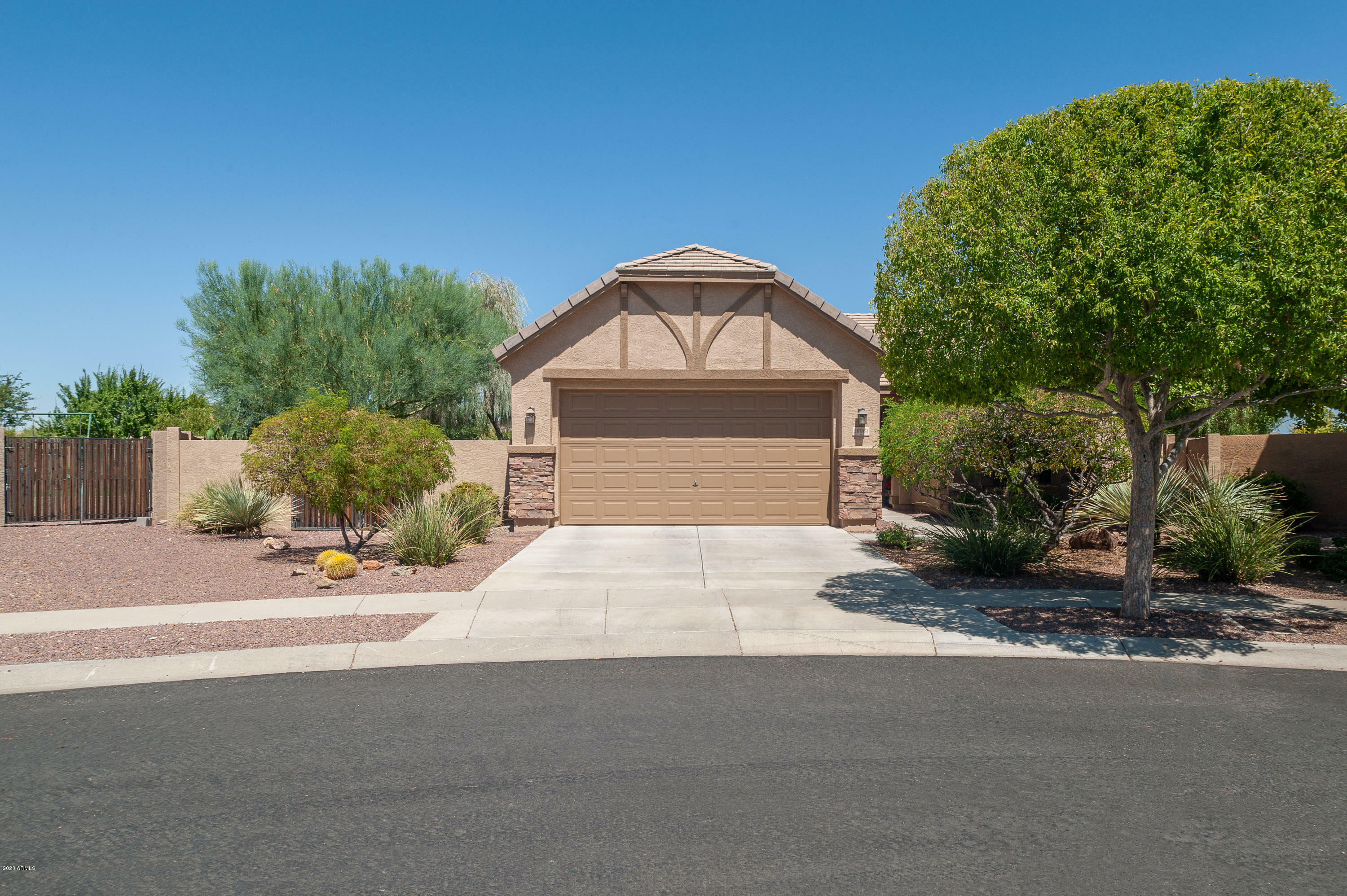 Property Photo: 26064 N 165th Lane AZ 85387