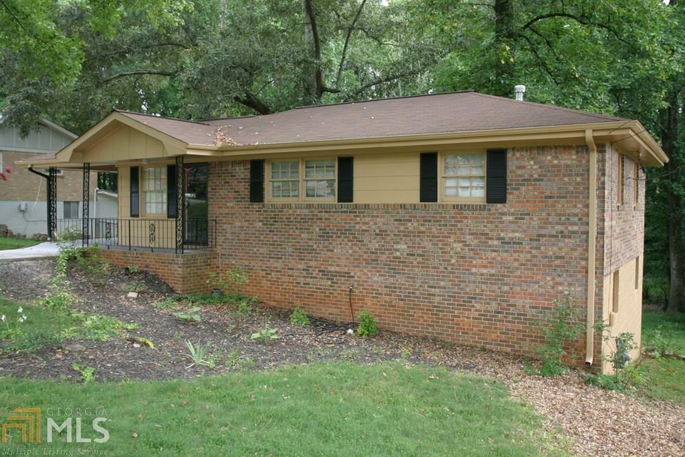 Property Photo:  2551 Kennesaw Dr  GA 30152 