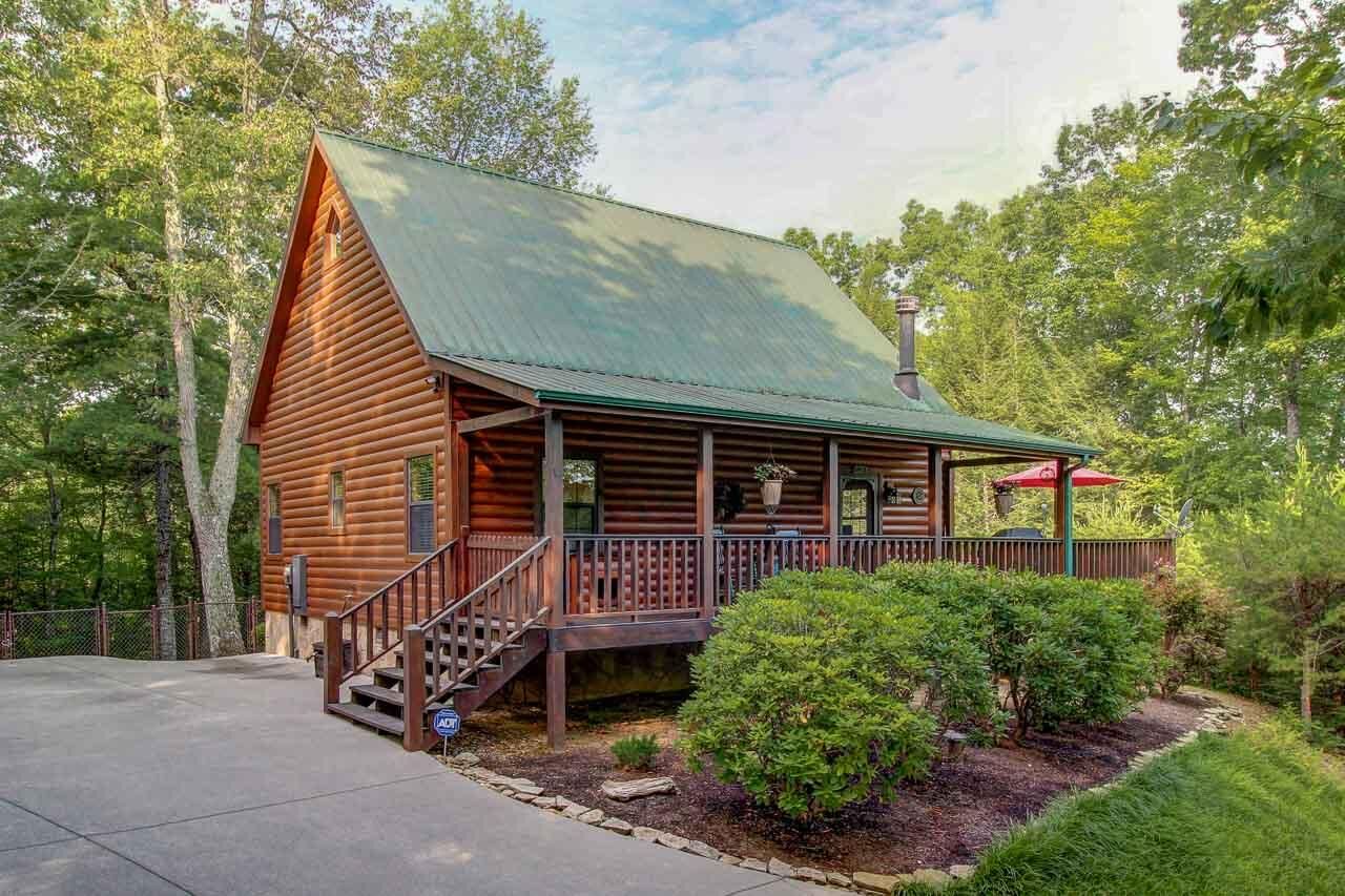 Property Photo:  3549 Shady Grove Court  TN 37876 