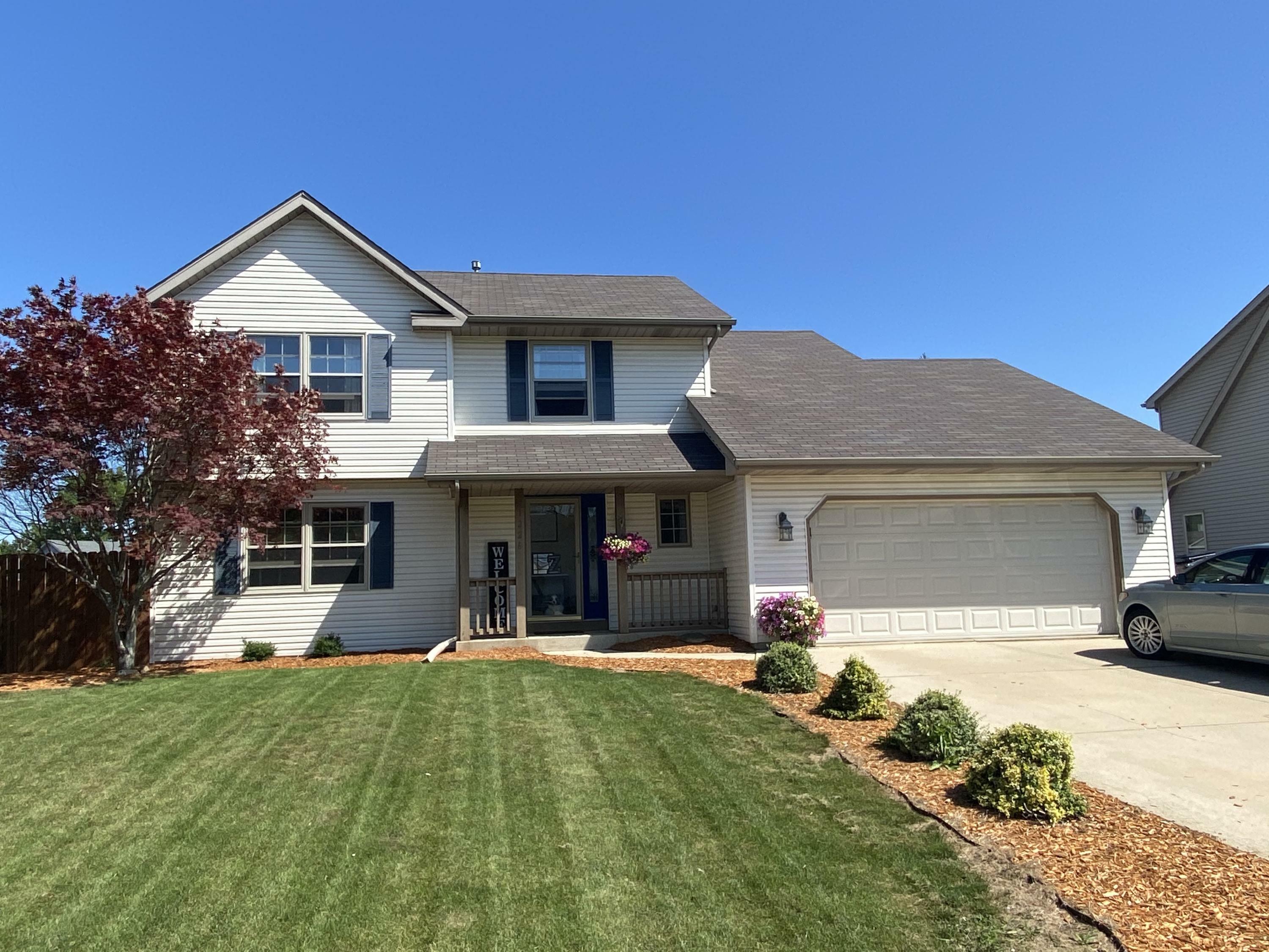 Property Photo:  1226 Dundee Dr  WI 53402 