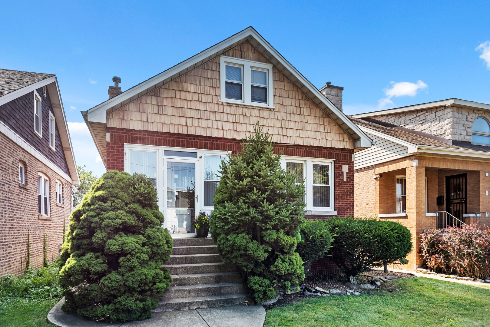 Property Photo: 4514 North Melvina Avenue IL 60630
