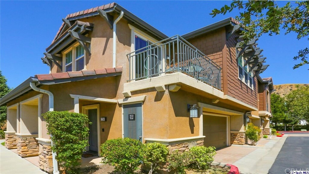 Property Photo:  16735 Nicklaus Drive 24  CA 91342 