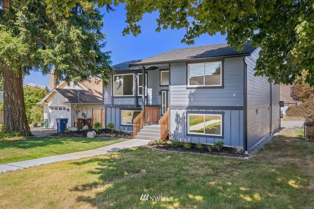 Property Photo:  3805 N 12th Street  WA 98406 