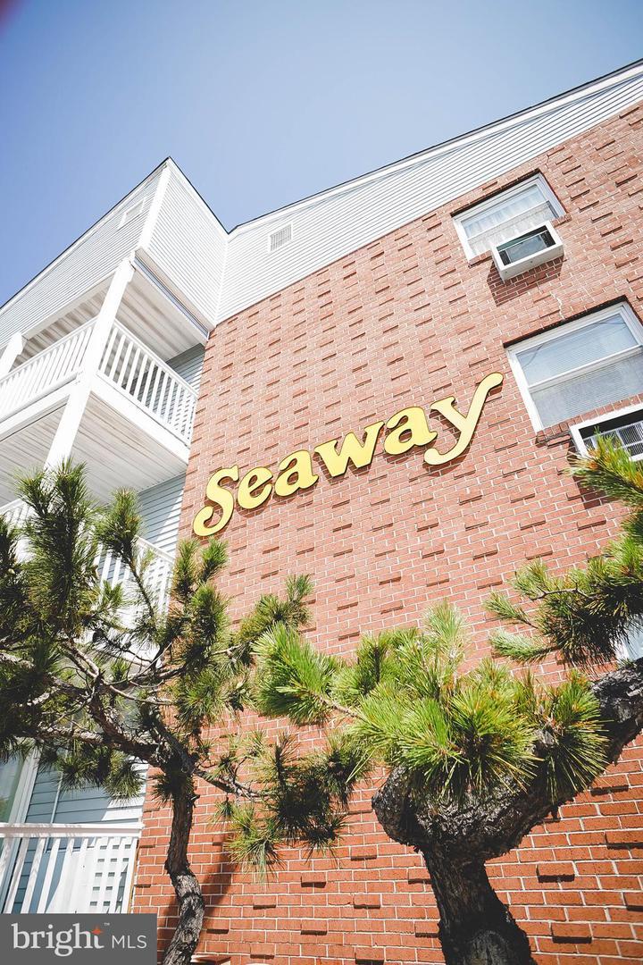 Property Photo: 17 72nd Street 14 MD 21842