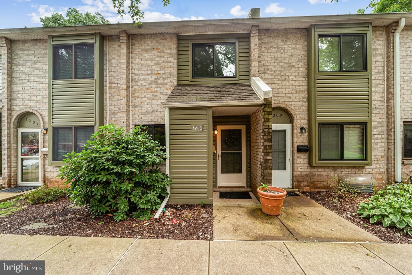 Property Photo:  1208 Valley Drive  PA 19382 