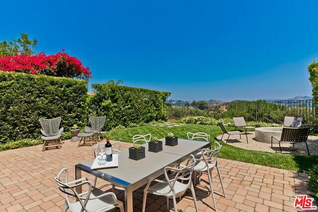Property Photo: 2468 Angelo Dr CA 90077