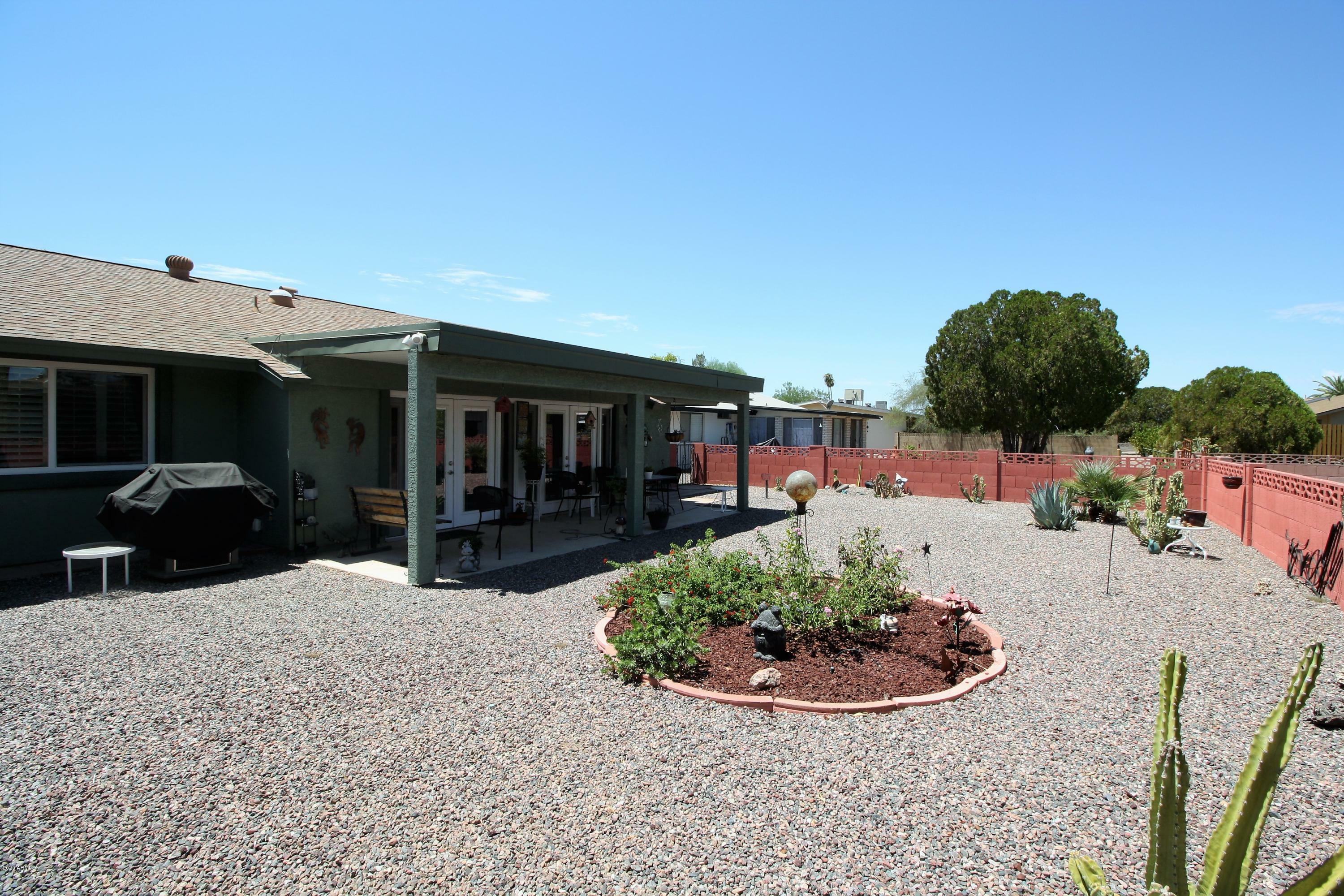 Property Photo: 10020 W Clair Drive AZ 85351