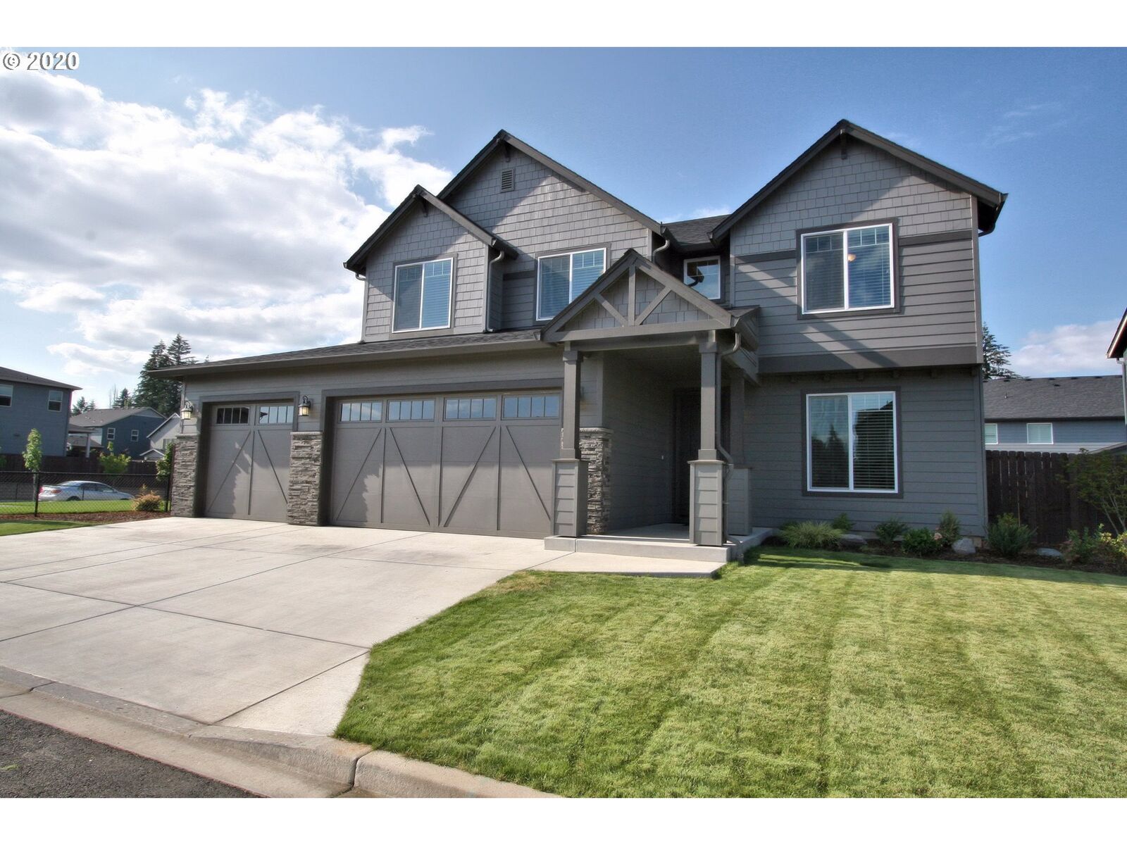 Property Photo:  16806 NE 97th Cir  WA 98682 