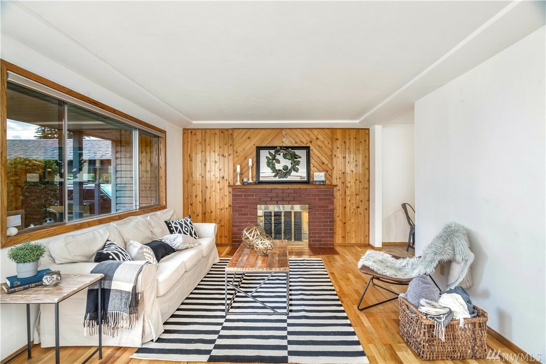Property Photo: 1611 Wheeler St S WA 98444