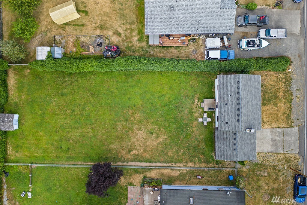 Property Photo:  20310 71st St E  WA 98391 