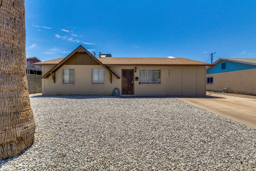 Property Photo:  6547 W Rose Lane  AZ 85301 