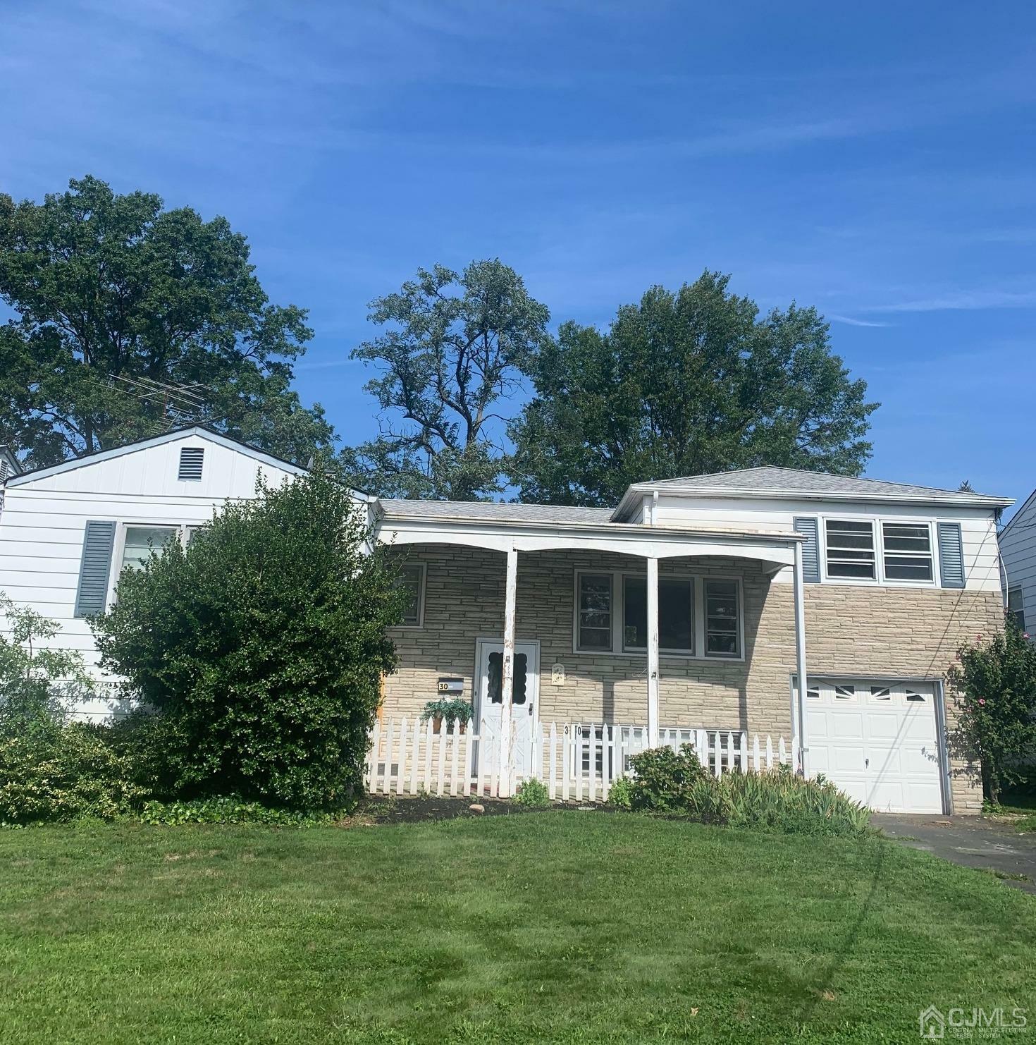 Property Photo:  30 Creemer Avenue  NJ 08830 