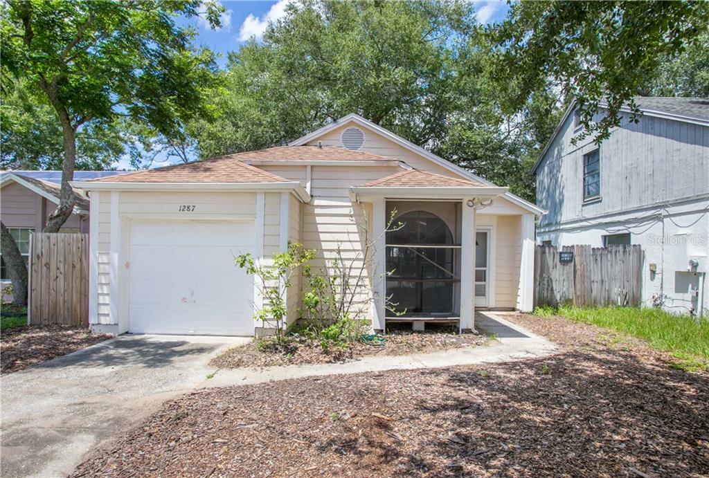 Property Photo:  1287 Pin Oak Drive  FL 32703 