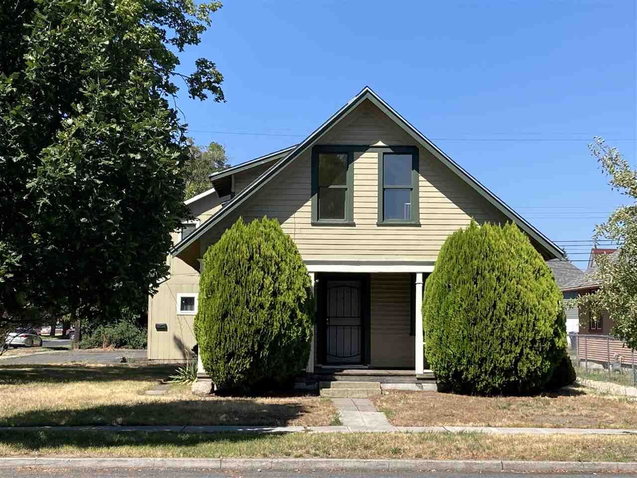 Property Photo: 303 E Augusta Ave WA 99207