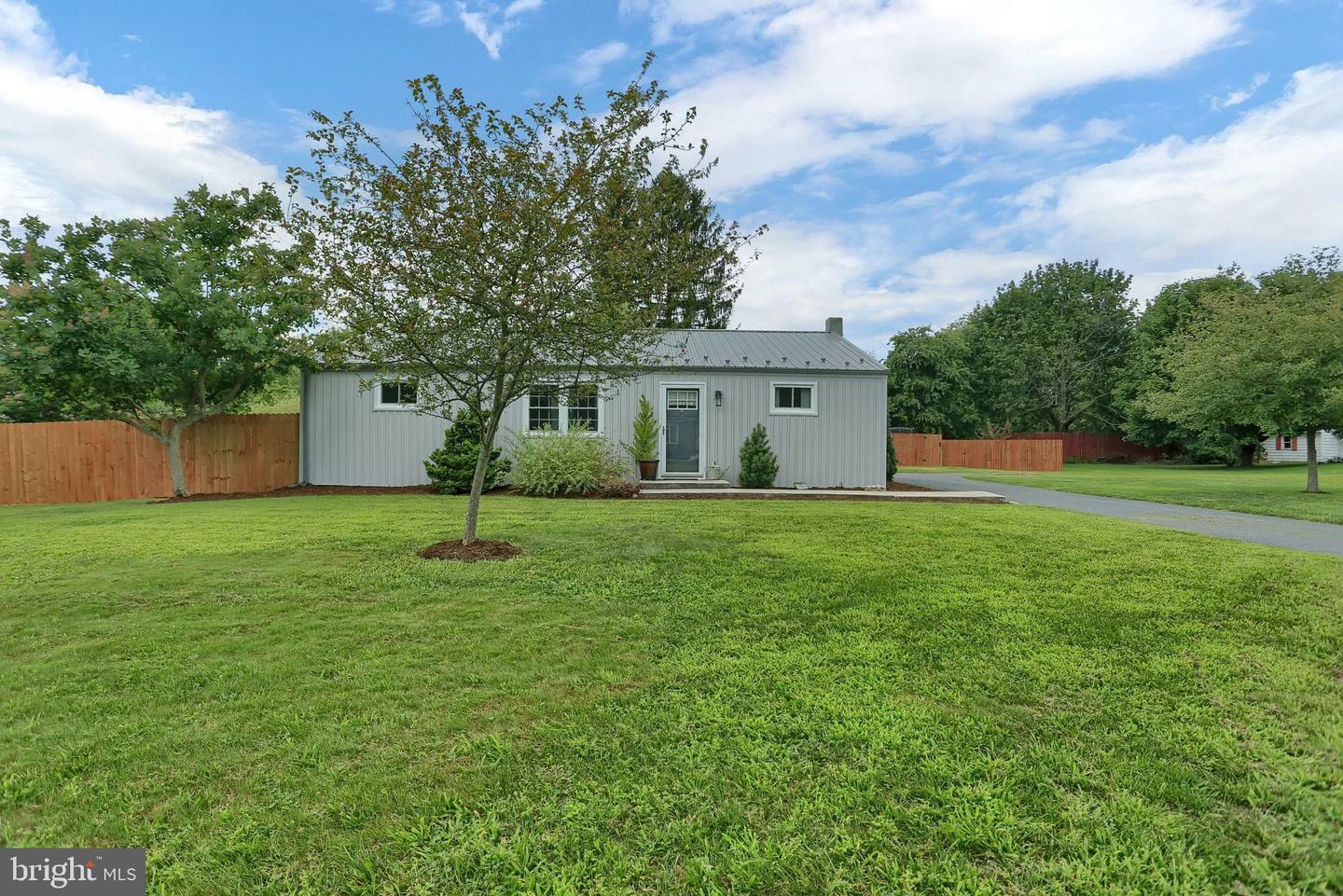 Property Photo:  402 Valley Drive  PA 17222 