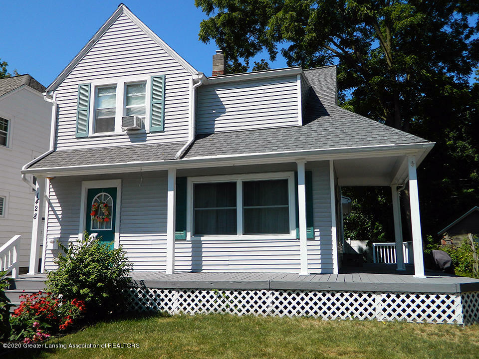 Property Photo:  1428 Corbett Street  MI 48910 