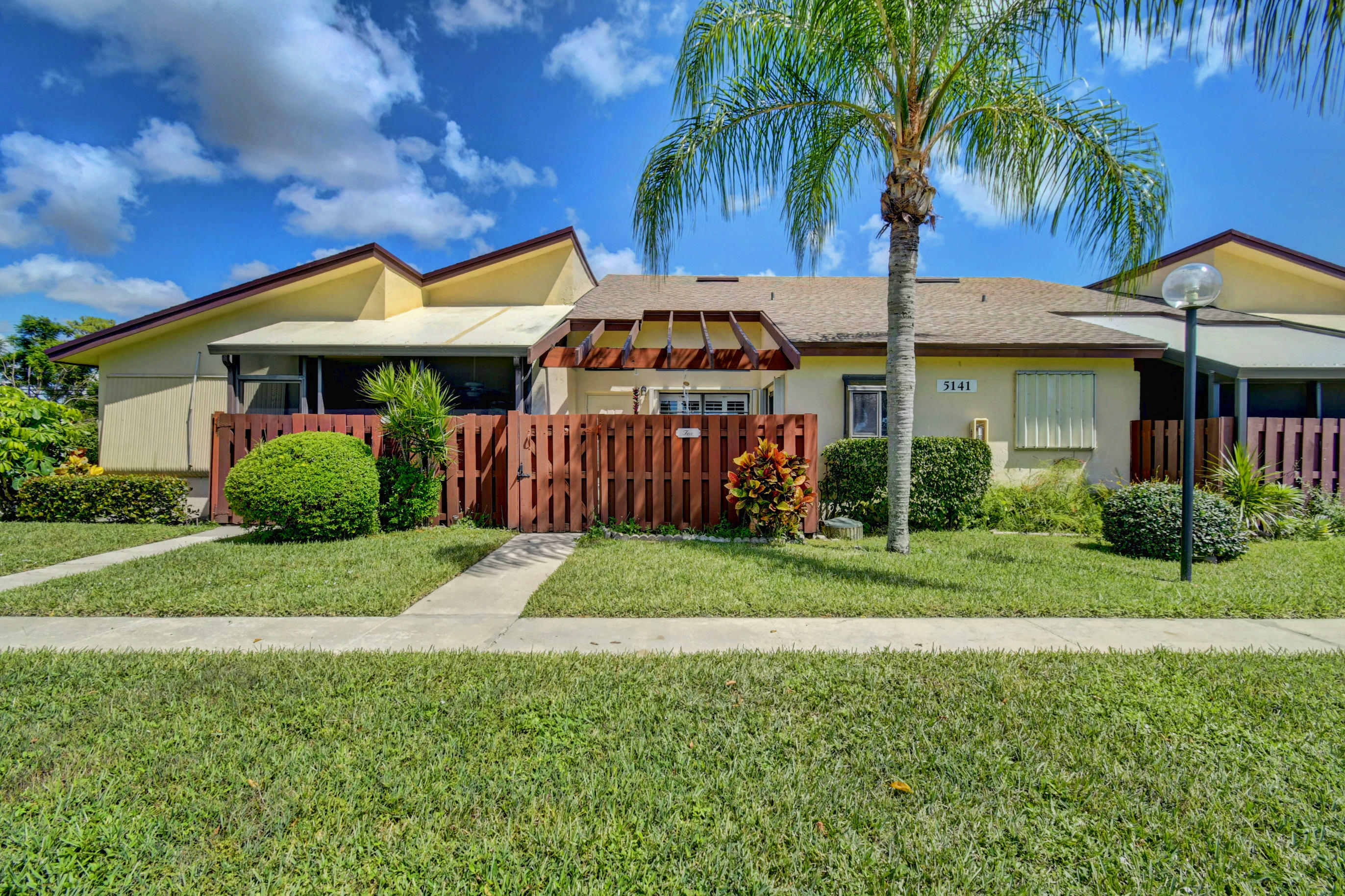 Property Photo:  5141 Nesting Way B  FL 33484 