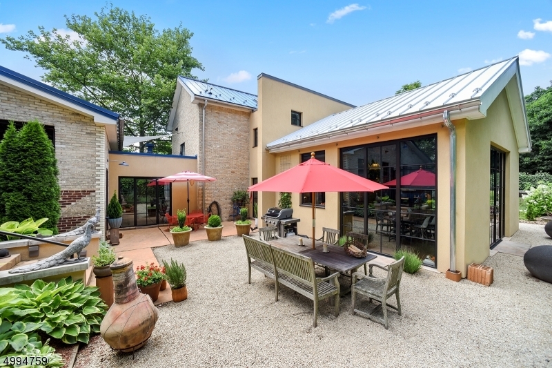 Property Photo: 39 Market St NJ 08873