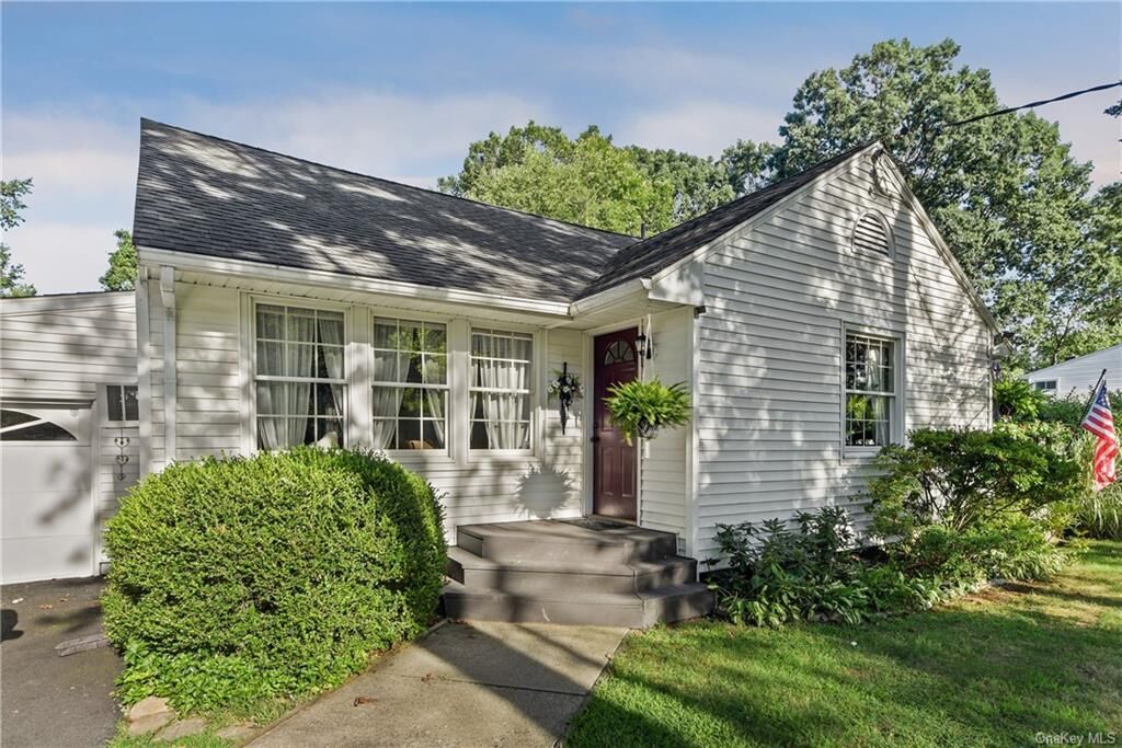 Property Photo:  3784 Briarhill Street  NY 10547 