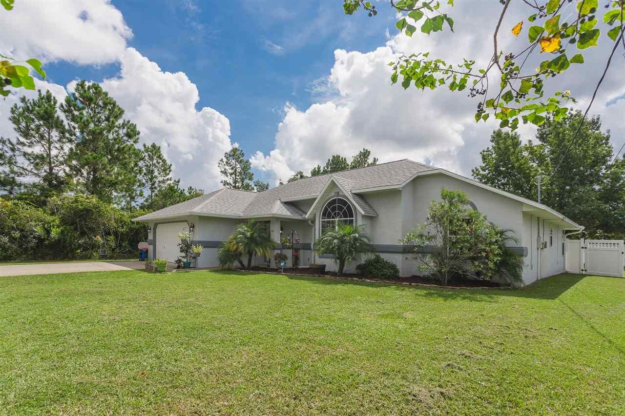 Property Photo:  20 Brownstone Ln  FL 32137 