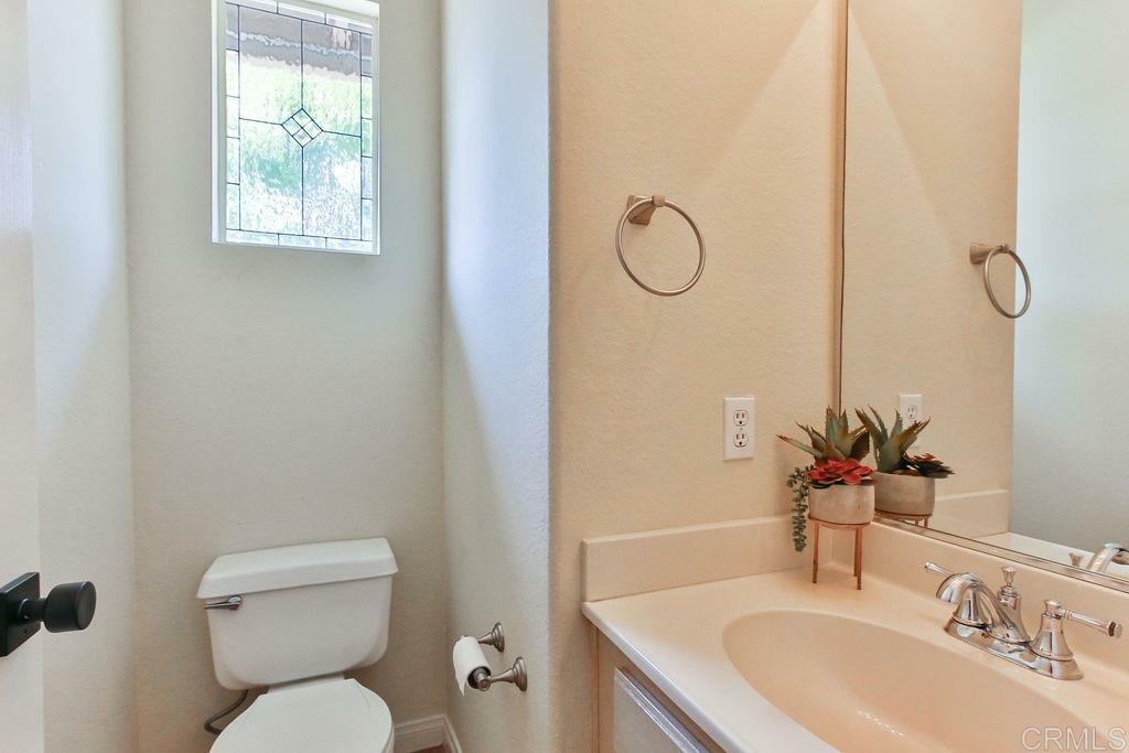 Property Photo: 1145 Calle De Damasco CA 91910
