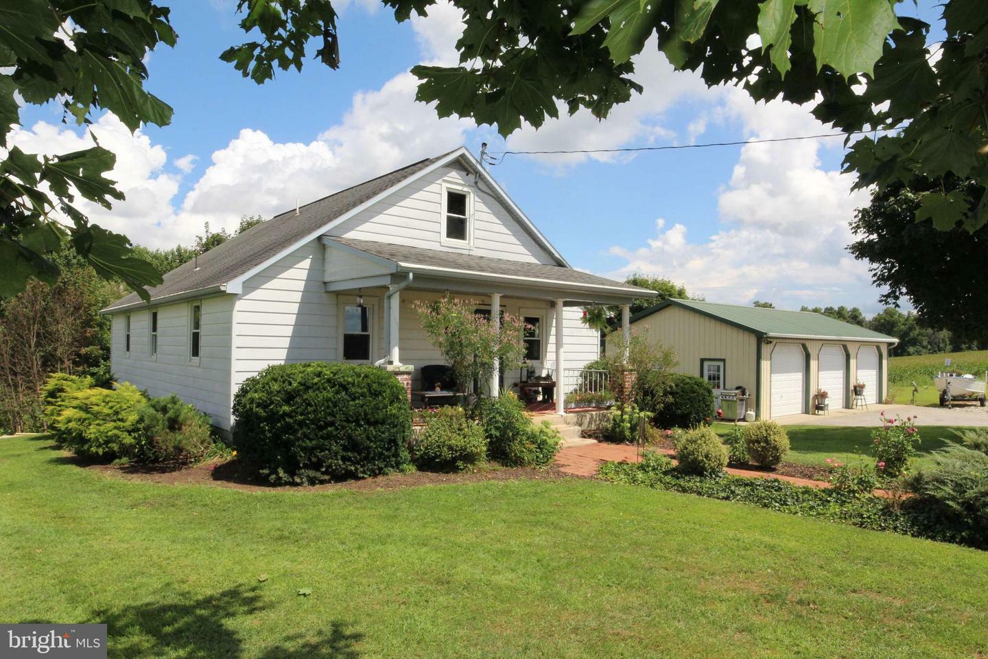 Property Photo: 967 Muddy Creek Forks Road PA 17302
