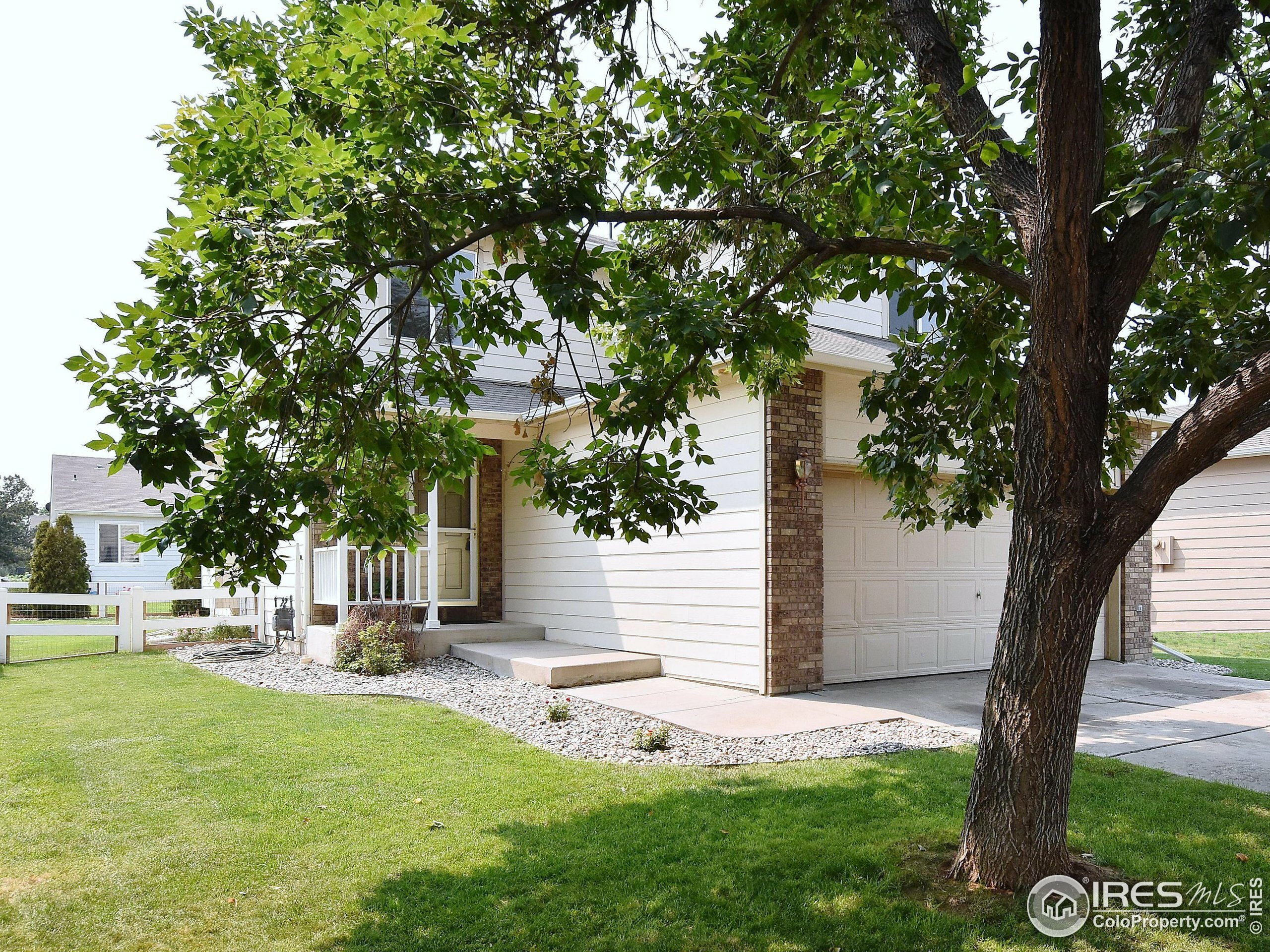 Property Photo:  2522 Sapphire St  CO 80537 