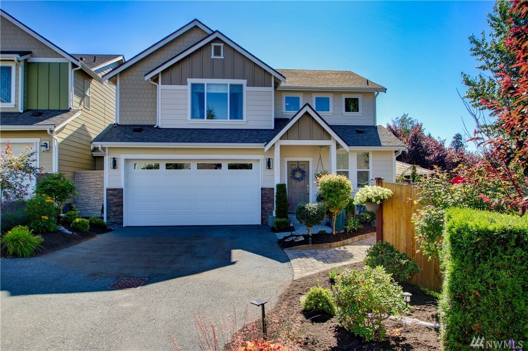 Property Photo:  2313 113th Dr SE B  WA 98258 