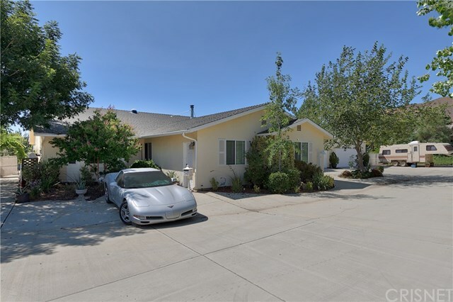 Property Photo:  33127 Acklins Avenue  CA 93510 