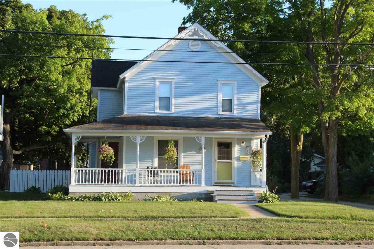 Property Photo:  314 E Illinois Street  MI 48858 