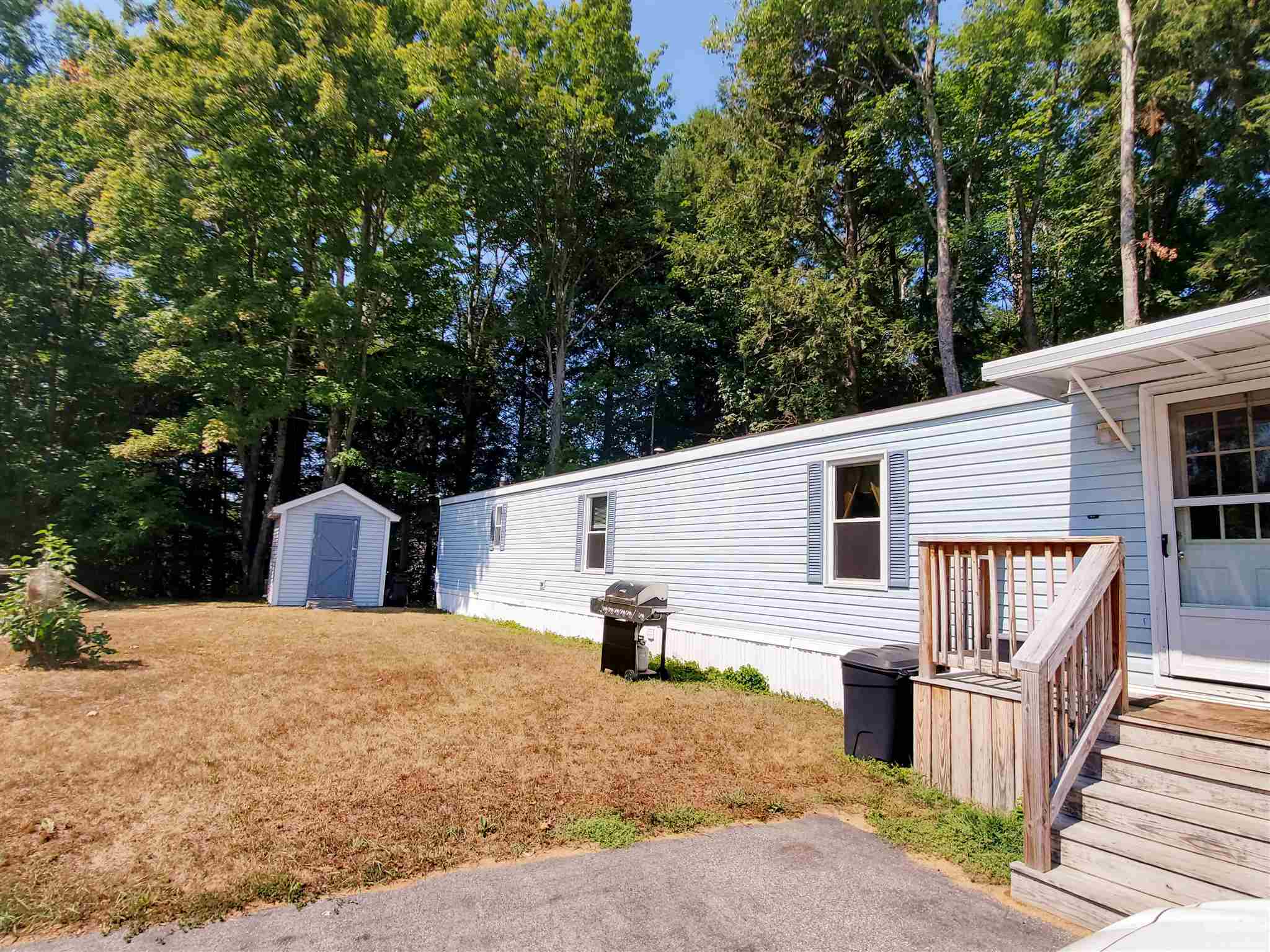 Property Photo: 7010 Lake Street NH 03307