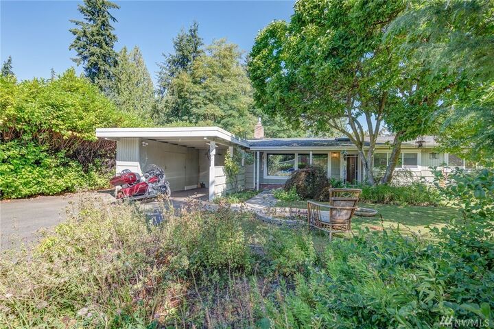 Property Photo: 9701 226th Place SW WA 98020