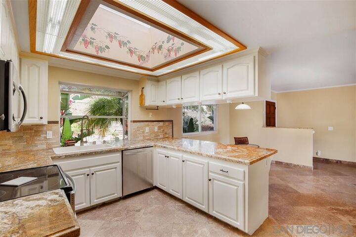 Property Photo:  3525 Laurashawn Ln  CA 92026 