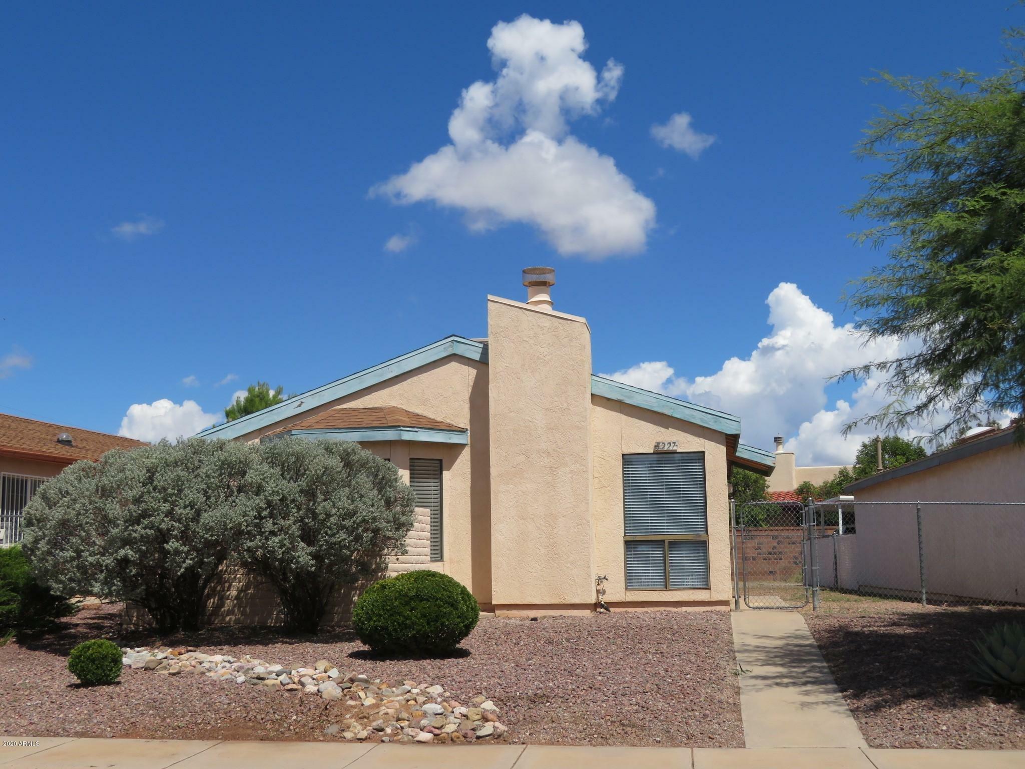 Property Photo: 5227 Desert Shadows Drive AZ 85635